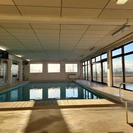 304 Met 3 Slaapkamers Frontaal Zeezicht