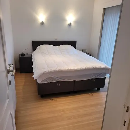 304 Met 3 Slaapkamers Frontaal Zeezicht * Middelkerke